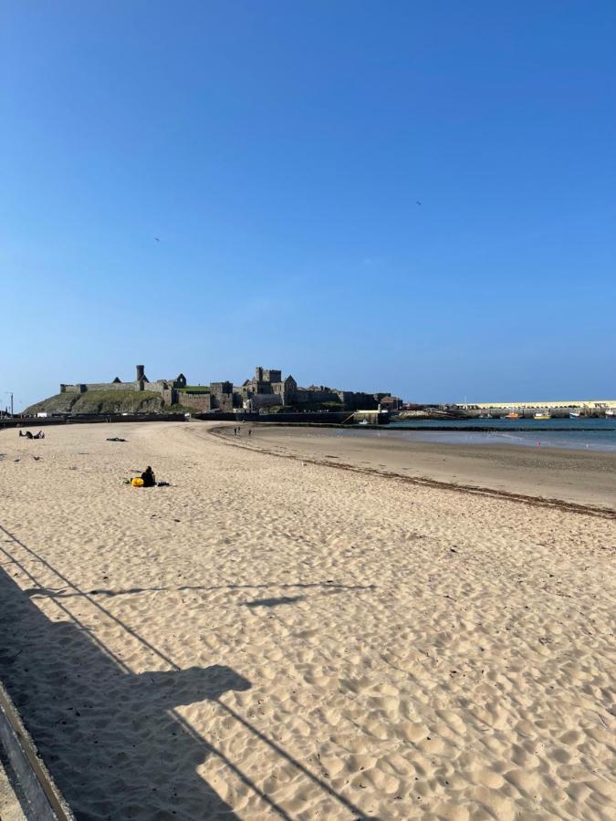 Hollie'S Beach House Peel エクステリア 写真